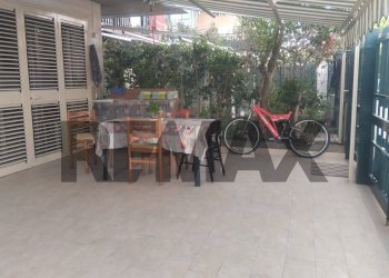 Terrazza - Trilocale Via Spiaggia
 
98, Mascali - foto 1
