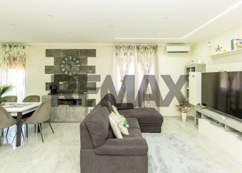 Sala da pranzo - Trilocale Via Stella Alpina
 
14, Misterbianco - foto 7