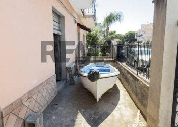 Terrazza - Quadrilocale Via Tevere
 
22, Giardini-Naxos - foto 2