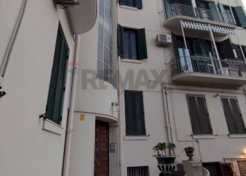 Edificio all\'aperto - Appartamento Via Monsignor Ventimiglia
 
219, Catania - foto 8