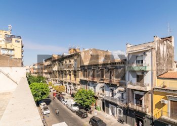 Edificio all\'aperto - Appartamento Via Plebiscito
 
293, Catania - foto 39