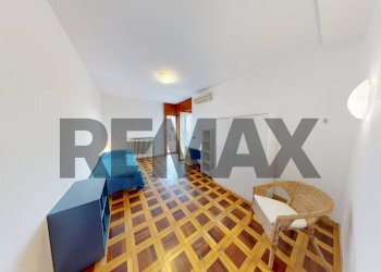 Camera / camera da letto - Terreno non edificabile Via Passo Rolle
53, Milano - foto 1