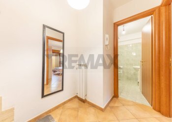 Hall / corridoio - Trilocale Via Di Castel di Leva
298z, Roma - foto 4