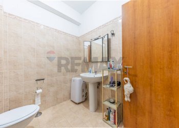Bagno - Trilocale Via Di Castel di Leva
298z, Roma - foto 36