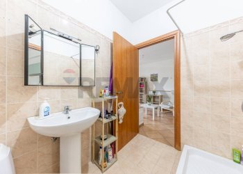 Bagno - Trilocale Via Di Castel di Leva
298z, Roma - foto 37