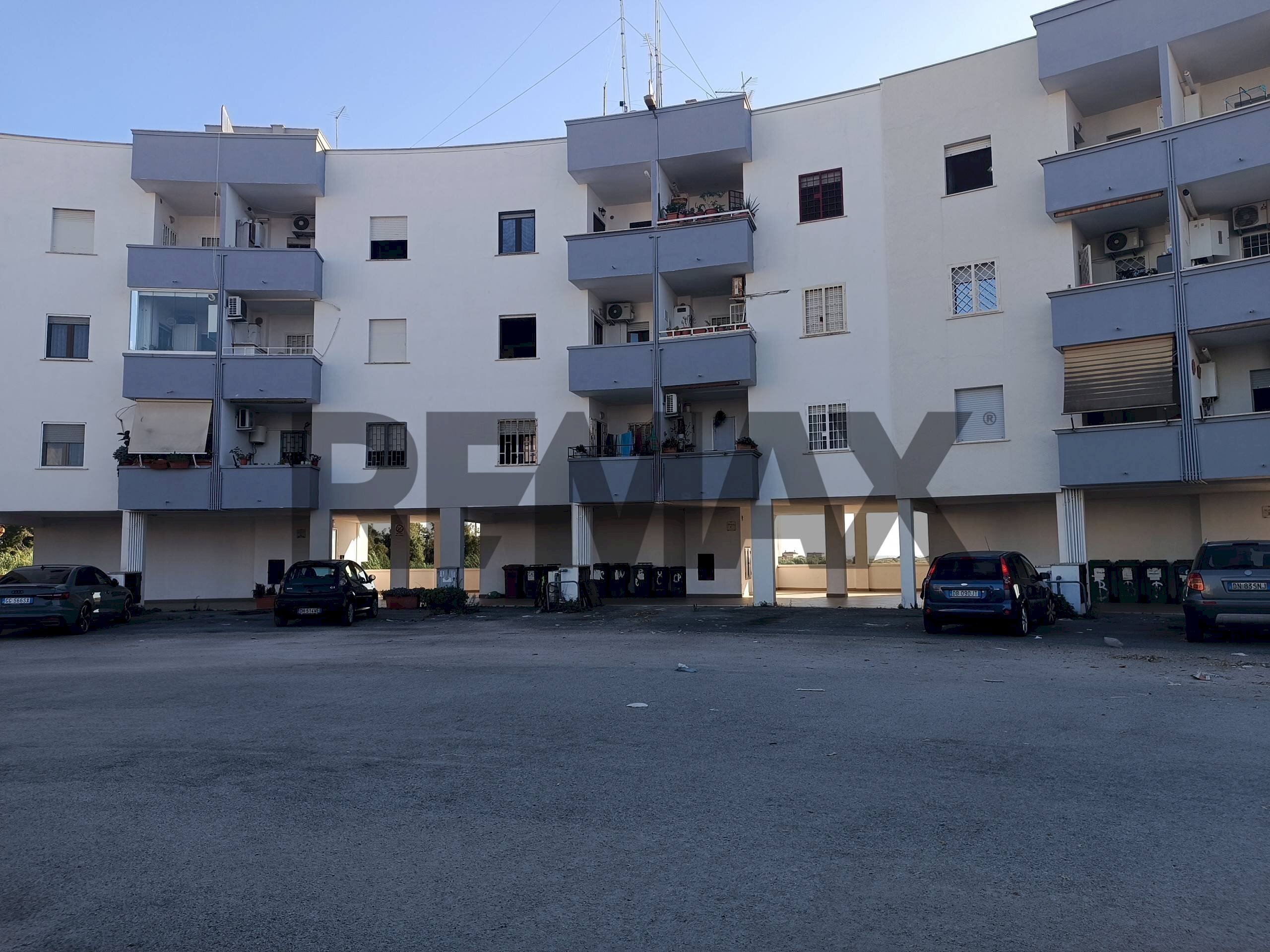 Edificio all\'aperto - Trilocale via dei germani
 
8, Ardea - foto 1