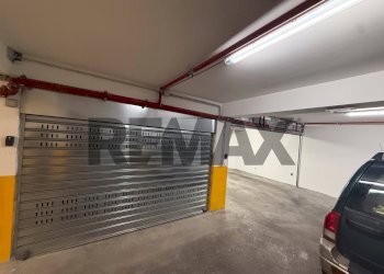 Parcheggio - Box via Bronte
2P, Catania - foto 4