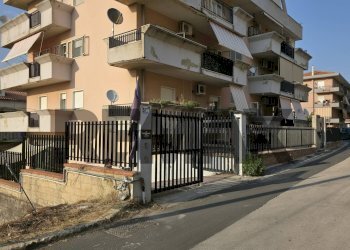 Edificio all\'aperto - Appartamento Via Nicolò Da Mineo
 
5, Mineo - foto 3
