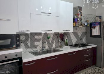 Cucina - Appartamento Via Nicolò Da Mineo
 
5, Mineo - foto 14