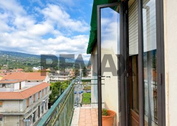 Balcone - Quadrilocale Corso Messina
 
7, Giarre - foto 3