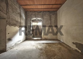 Stanza vuota - Commercial Premises Via Messina
12, Lentini - photo 7
