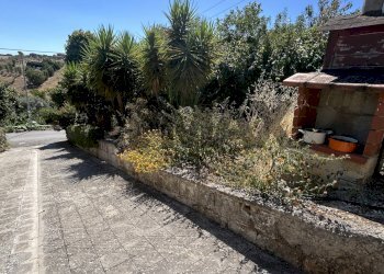Non correlato - Casa semi indipendente Via Stazzone
 
41, Caltanissetta - foto 4