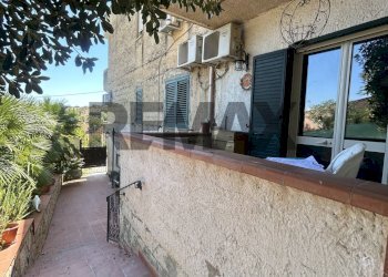 Terrazza - Casa semi indipendente Via Stazzone
 
41, Caltanissetta - foto 9