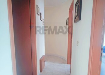 Hall / corridoio - Quadrilocale VIA BADALA'
 
55, Fiumefreddo di Sicilia - foto 10