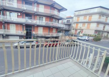 Balcone - Quadrilocale VIA BADALA'
 
55, Fiumefreddo di Sicilia - foto 25