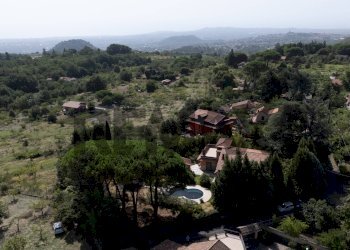Vista delle montagne - Villa Via Cozzarelle
 
95, Trecastagni - photo 80