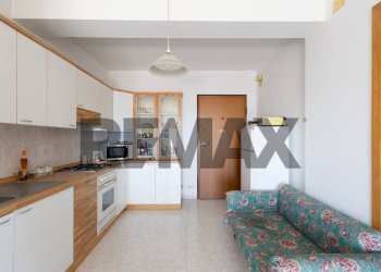 Cucina - Bilocale via delle fornaci
 
2, Giardini-Naxos - foto 7