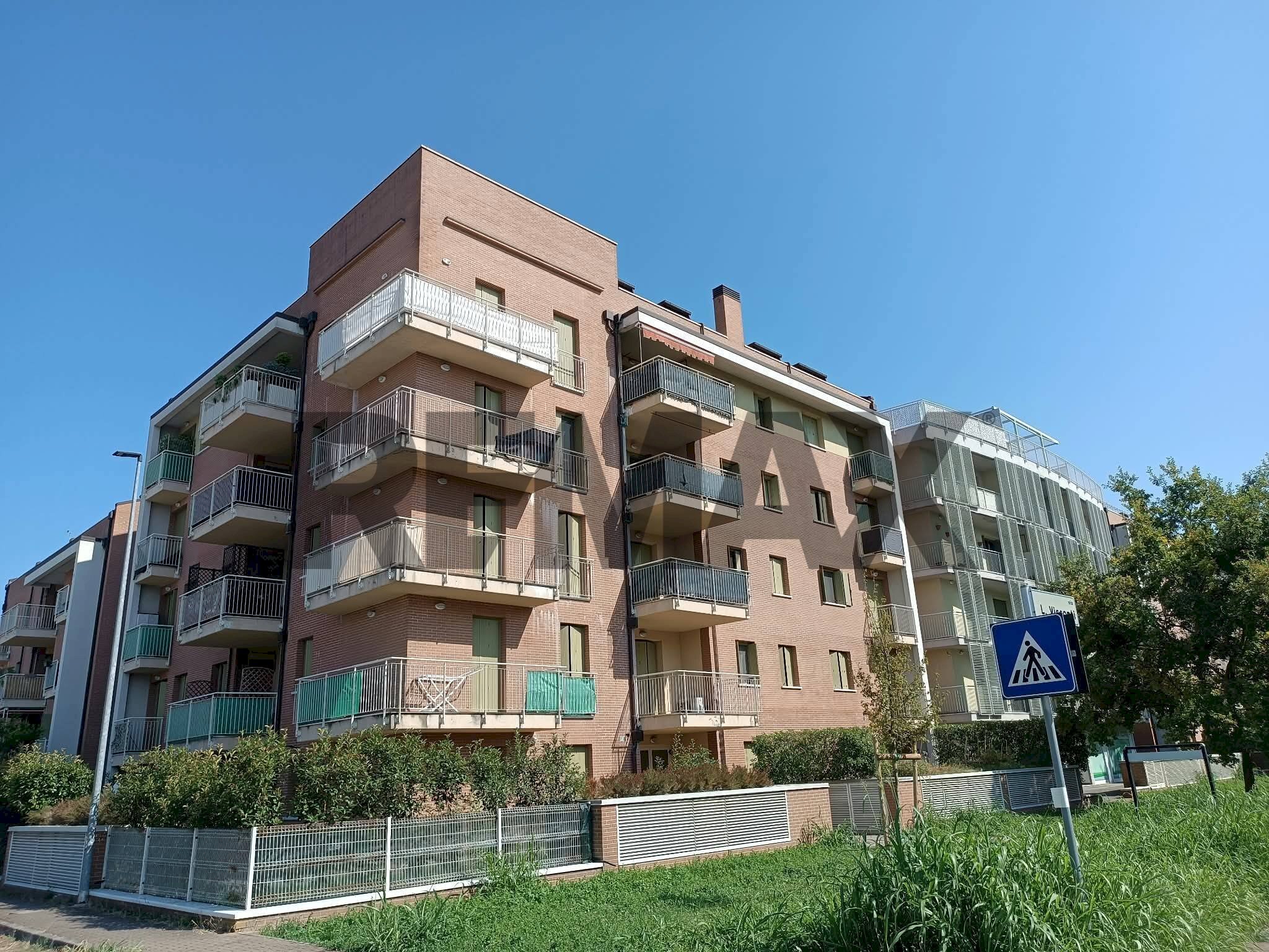 Edificio all\'aperto - Bilocale Via Luchino Visconti
 
1, Ferrara - foto 1
