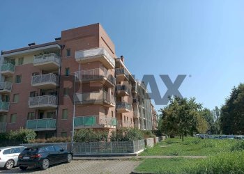 Edificio all\'aperto - Bilocale Via Luchino Visconti
 
1, Ferrara - foto 2