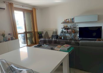 Sala da pranzo - Bilocale Via Luchino Visconti
 
1, Ferrara - foto 4