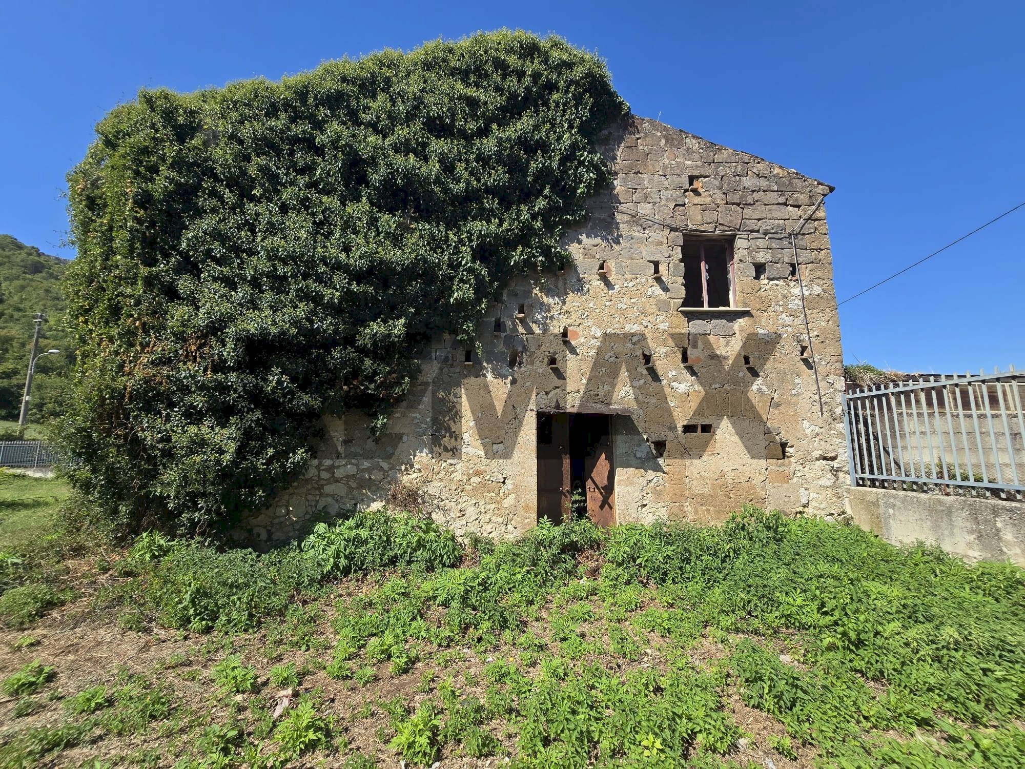 Casa all\'aperto - Terreno edificabile via Croce
snc, Vairano Patenora - foto 2