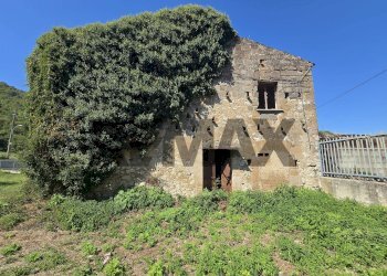 Casa all\'aperto - Terreno edificabile via Croce
snc, Vairano Patenora - foto 2