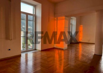 Stanza vuota - Quadrilocale Corso Vittorio Emanuele II
 
93, Castellammare di Stabia - foto 9