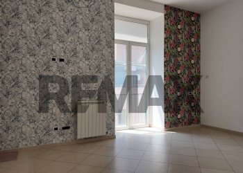 Stanza vuota - Quadrilocale Corso Vittorio Emanuele II
 
93, Castellammare di Stabia - foto 17