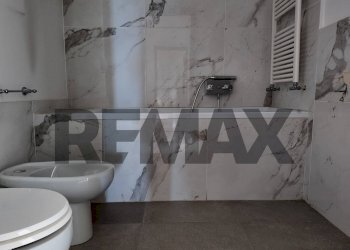 Bagno - Quadrilocale Corso Vittorio Emanuele II
 
93, Castellammare di Stabia - foto 19
