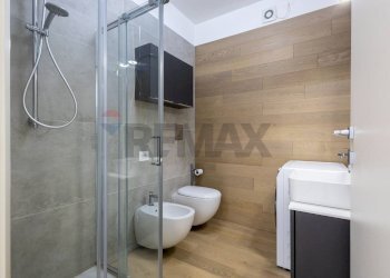 Bagno - Three-room apartment piazza del linificio
 
2, Vimercate - photo 17
