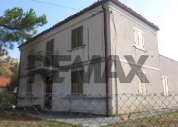 Casa all\'aperto - Independent house via Santa Barbara
 
snc, Chieti - photo 2