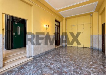 Ricezione / Lobby - Bilocale Piazza Cavour
 
2, Ancona - foto 8