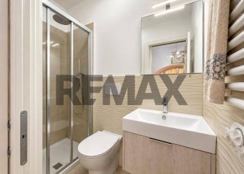 Bagno - Bilocale Piazza Cavour
 
2, Ancona - foto 24