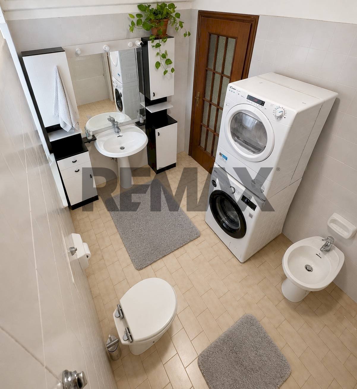 Bagno - Trilocale via voghera
38, Torrazza Coste - foto 3