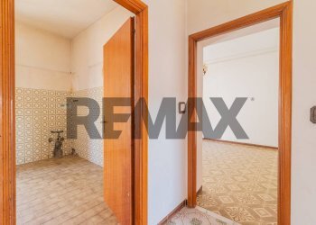 Hall / corridoio - Casa semi indipendente via Fiume
 
52, Canino - foto 14