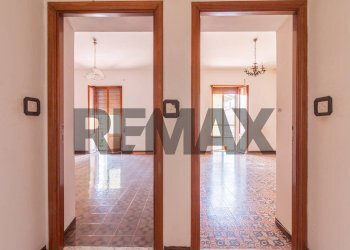 Hall / corridoio - Casa semi indipendente via Fiume
 
52, Canino - foto 20