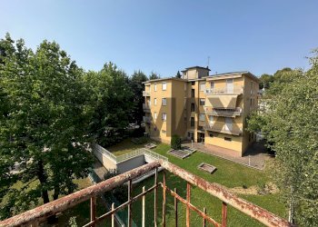 Edificio all\'aperto - Trilocale Via Giuseppe Verdi
 
3, Vimercate - foto 9