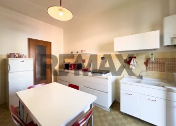 Cucina - Trilocale Via Giuseppe Verdi
 
3, Vimercate - foto 16