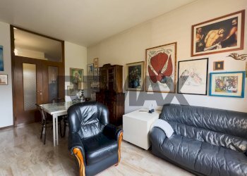 Sala da pranzo - Trilocale Via Giuseppe Verdi
 
3, Vimercate - foto 22