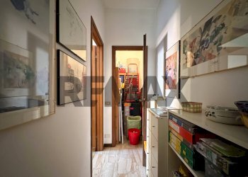 Hall / corridoio - Trilocale Via Giuseppe Verdi
 
3, Vimercate - foto 26