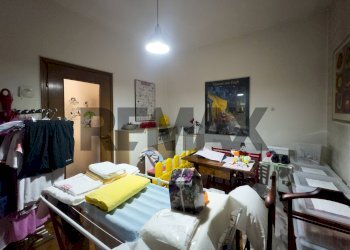 Sala da pranzo - Trilocale Via Giuseppe Verdi
 
3, Vimercate - foto 30