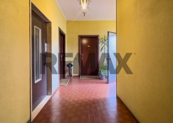 Hall / corridoio - Trilocale Via Giuseppe Verdi
 
3, Vimercate - foto 31