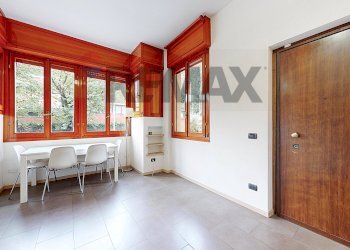 Sala da pranzo - Bilocale Via Moisè Loria
 
62, Milano - foto 30