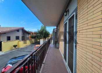 Balcone - Bilocale Via della Scafa
 
340, Fiumicino - foto 3