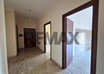 Hall / corridoio - Bilocale Via della Scafa
 
340, Fiumicino - foto 6
