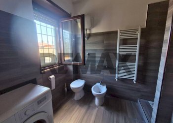 Bagno - Bilocale Via della Scafa
 
340, Fiumicino - foto 16