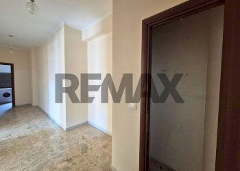 Hall / corridoio - Bilocale Via della Scafa
 
340, Fiumicino - foto 18