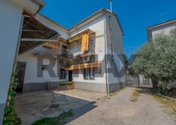 Casa all\'aperto - Quadrilocale VIA ZARA
 
10, Busto Arsizio - foto 1