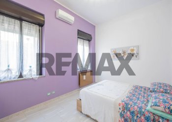 Camera / camera da letto - Quadrilocale VIA ZARA
 
10, Busto Arsizio - foto 12
