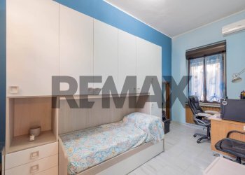 Camera / camera da letto - Quadrilocale VIA ZARA
 
10, Busto Arsizio - foto 18